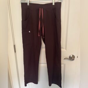 FIGS 	women's Espresso Kade™ - Petite Cargo Scrub Pants - S - Petite / Espresso